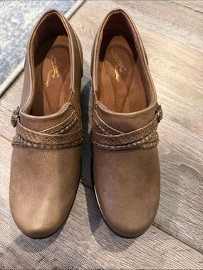 easy street Tan Braided Slip-On Loafers